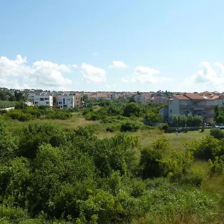 Jere With Private Parking Apartmán *